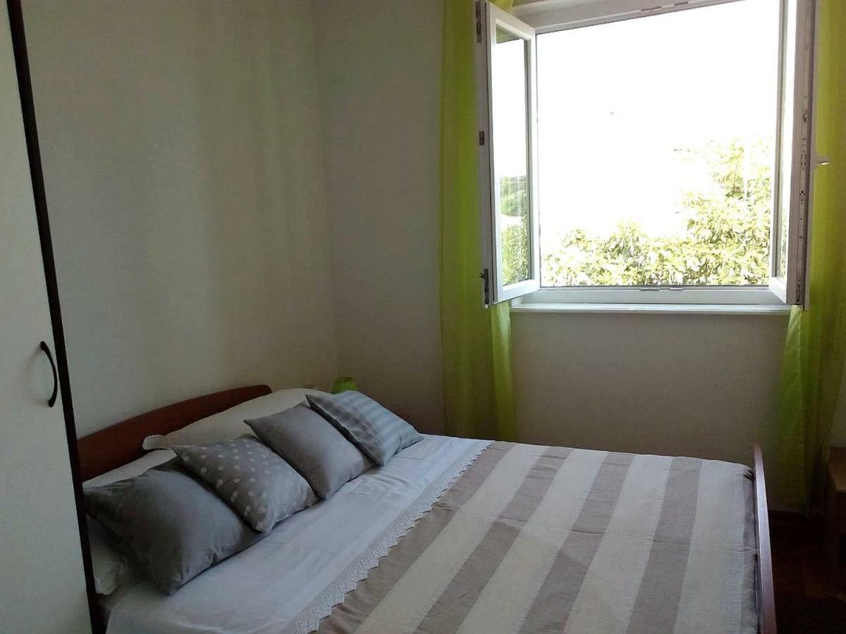 Apartment Dora 1 Jakisnica ルン エクステリア 写真